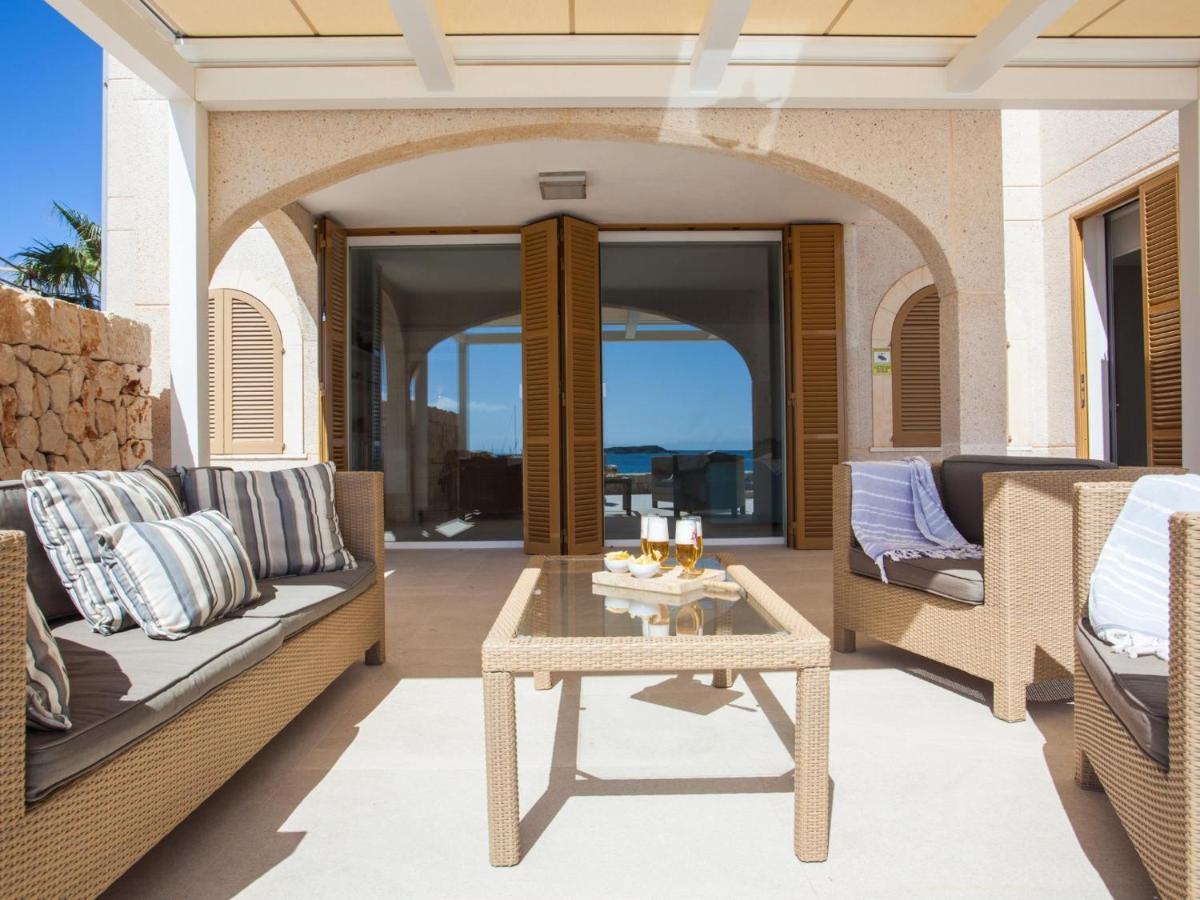Villa Es Turo, Luxury Beachfront In Colonia San Jordi Campos (Mallorca)
