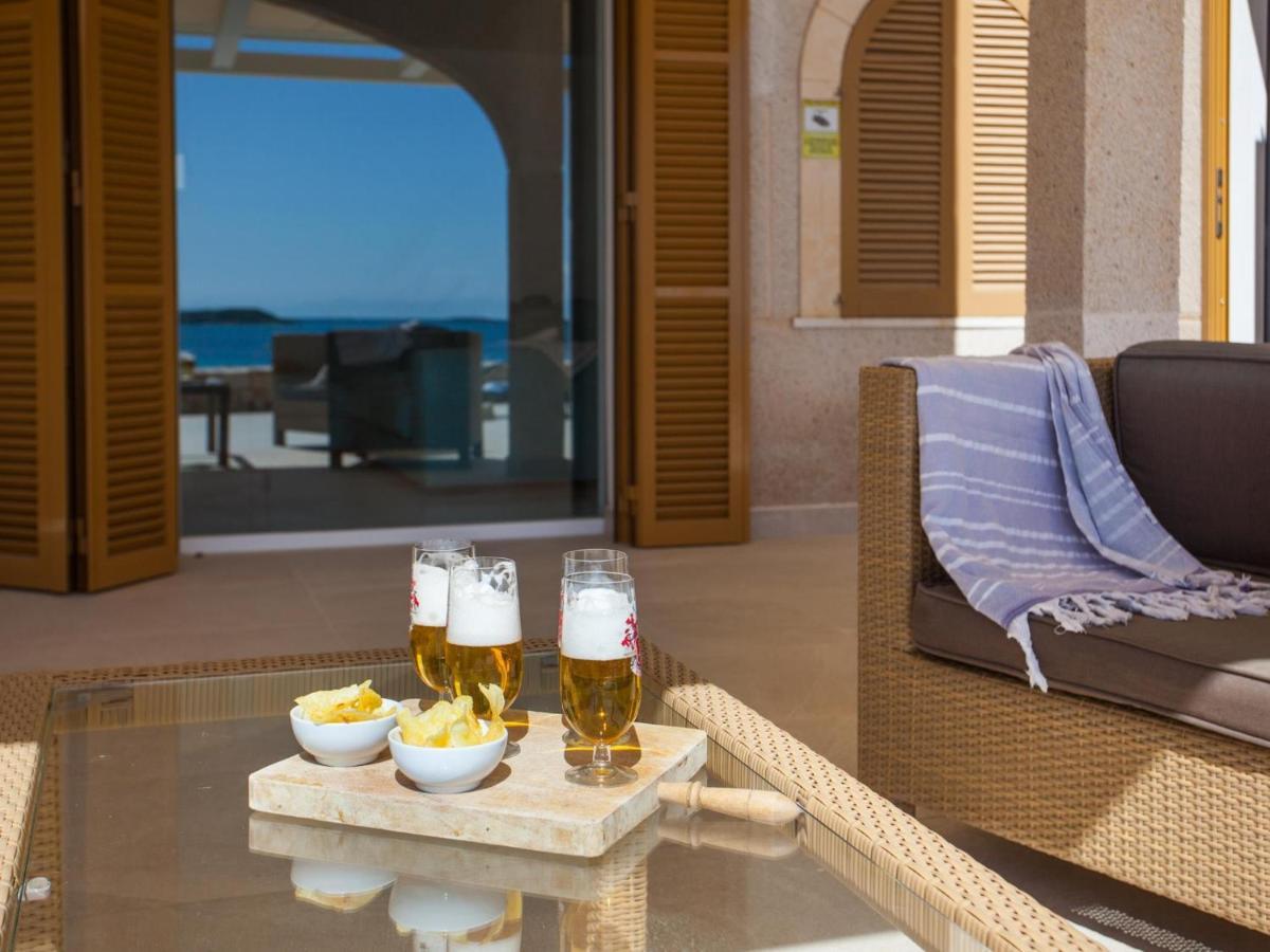 Es Turo, Luxury Beachfront In Colonia San Jordi Villa