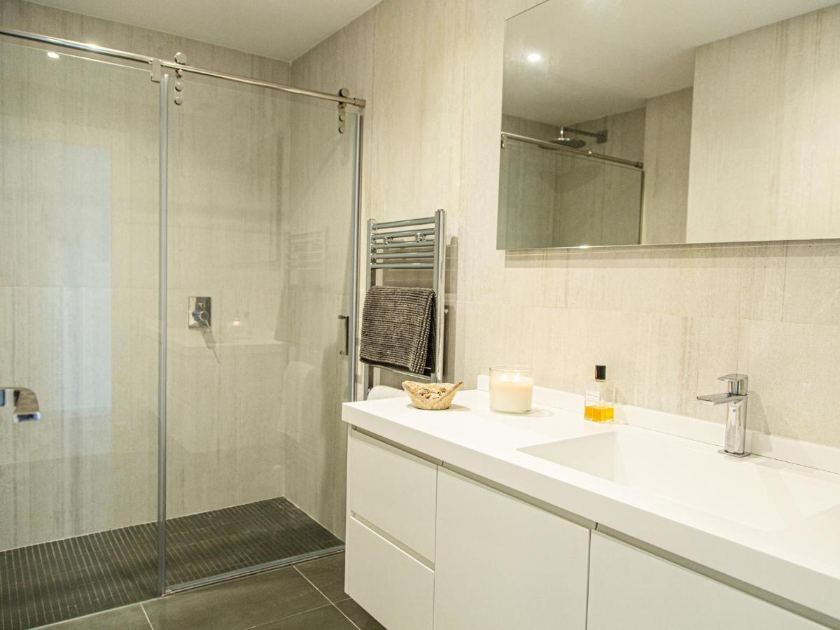 Villa Es Turo, Luxury Beachfront In Colonia San Jordi *